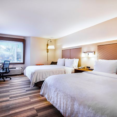 Holiday Inn Express & Suites Langley By Ihg Dış mekan fotoğraf